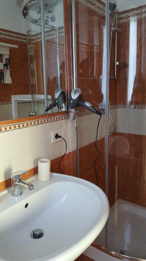 Borgo Dei Centurione Hotel Rome Bagian luar foto