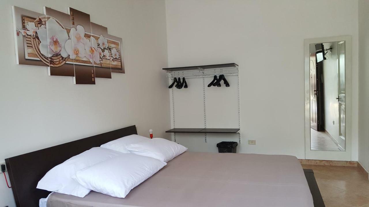Borgo Dei Centurione Hotel Rome Bagian luar foto